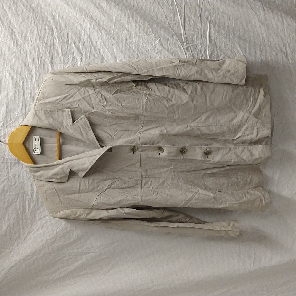 Taupe color blazer - Picture 6 of 15